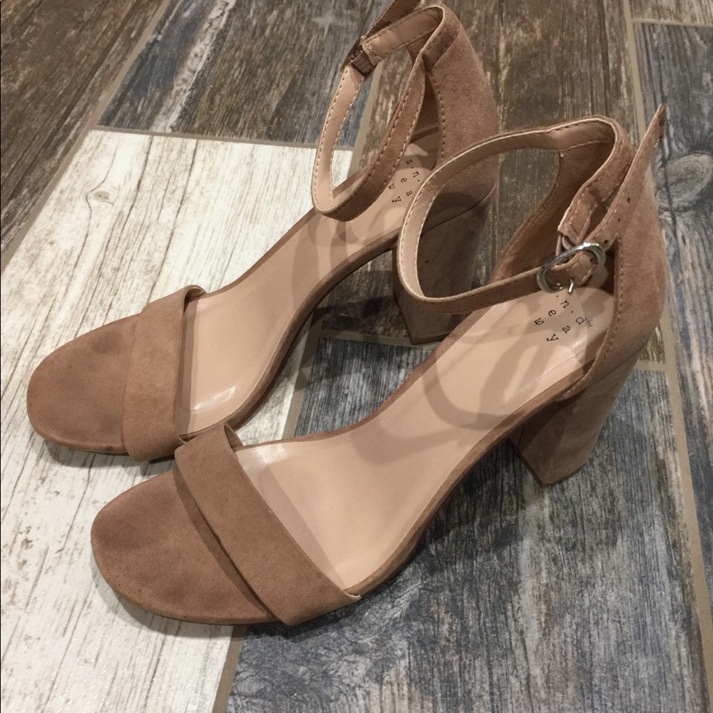 Ankle pump